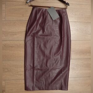 Tuckernuck Elegant Burgundy Faux Leather Skirt